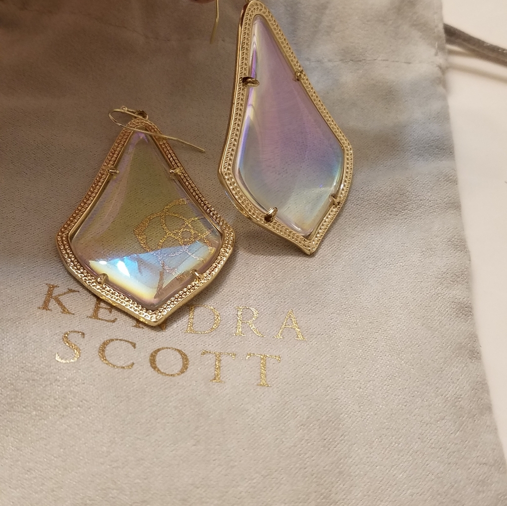 Alexandras Kendra Scott